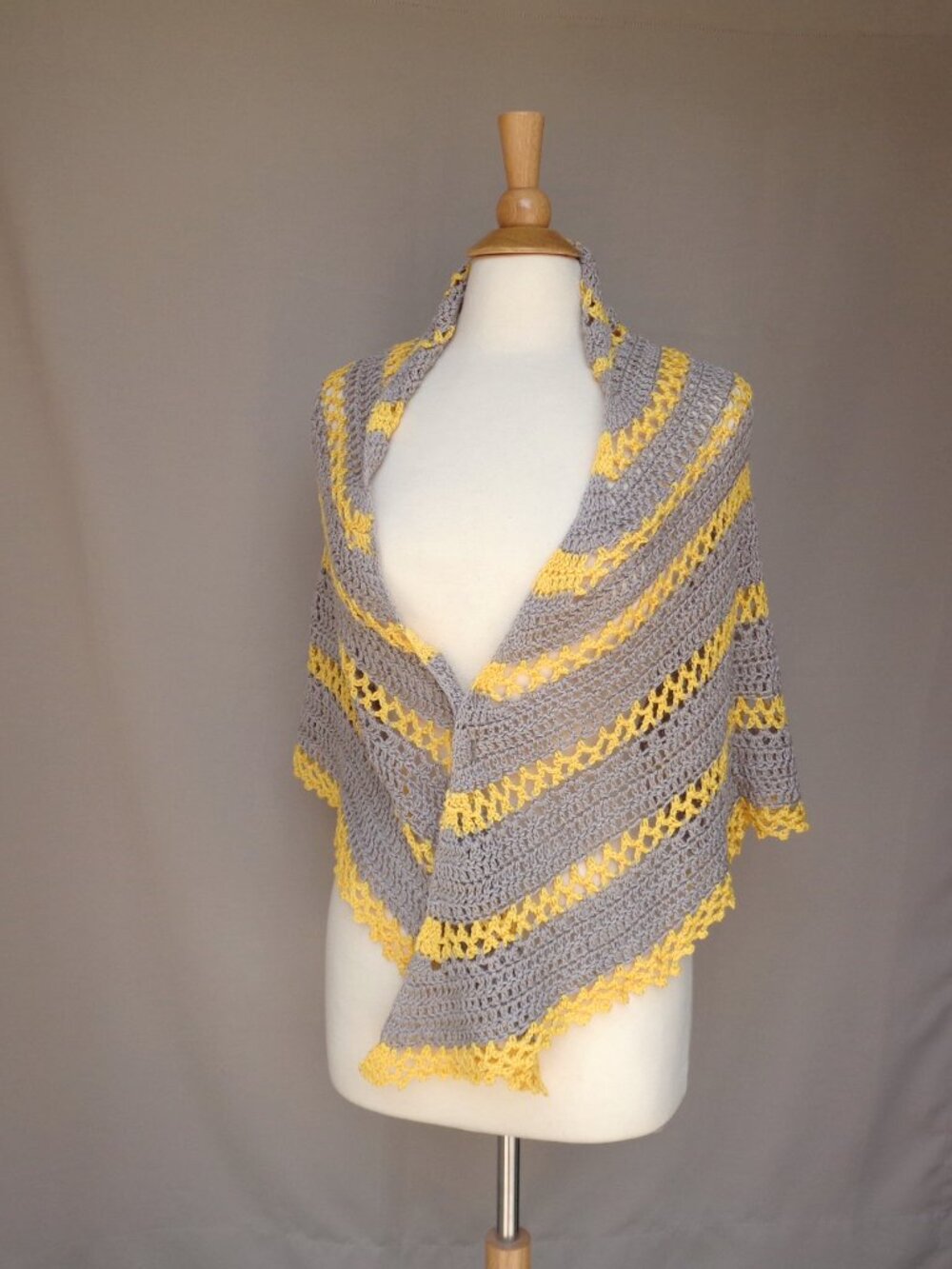Hand Crochet Cotton Shawl, Mesh Lace, Gray and Yellow Stripes, Triangle Shawl Wr